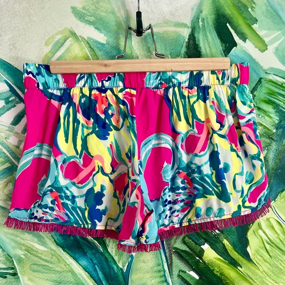 Lilly Pullitzer Magenta Hottie Shorts - Picture 4 of 5